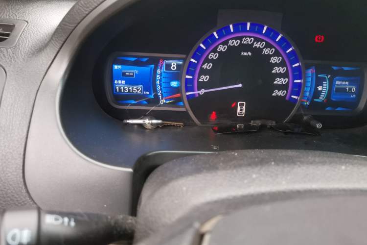 Used BYD S6 2013 Platinum Edition 2.0L Manual Elite Model
