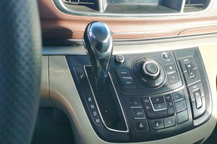 Used Buick GL8 2017 25S Comfort Version China V Standard
