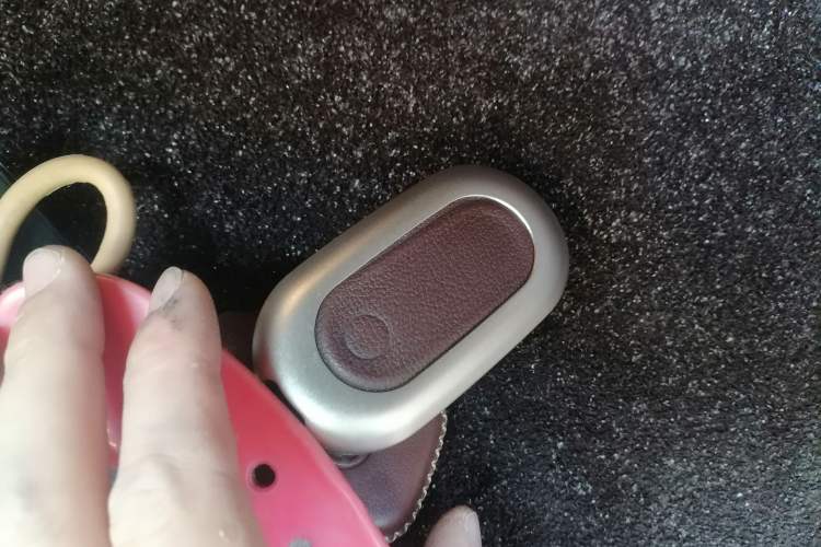 Used Mercedes-Benz E-Class 2023 Updated E 300 L Fashion Edition Vehicle Key