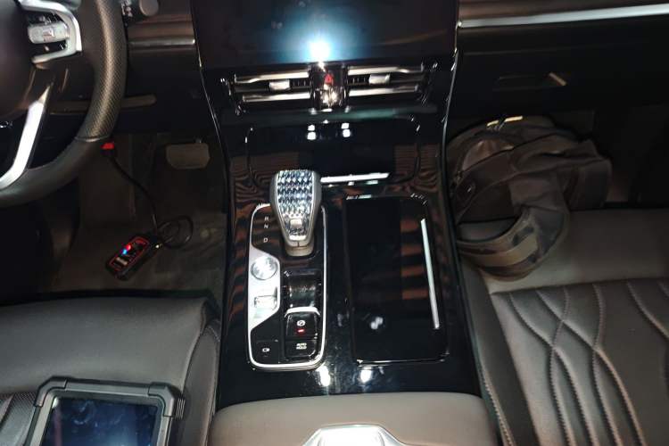 Used GAC Trumpchi M8 2024 Master Series 400T Prestige Edition
