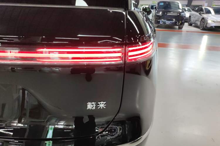Used Nio ES8 2026 Model 6-seat Executive Luxury Edition Right Rear Taillight