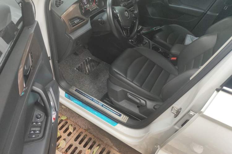 Used Volkswagen Tharu 2020 280TSI Two-Wheel Drive Comfort Edition China VI Standard Driver Seat