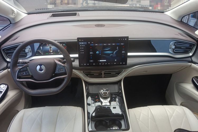 Used Denza D9 2024 DM-i 980 Four-Wheel Drive Flagship Model