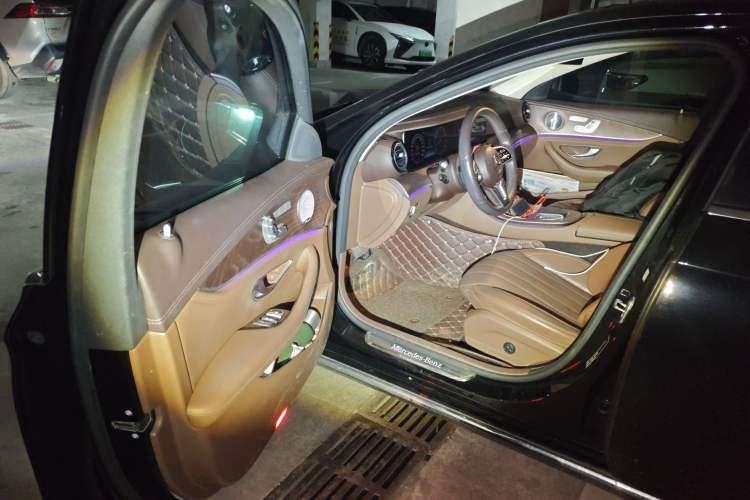 Used Mercedes-Benz E-Class 2020 Restyled E 300 L Exclusive Edition Driver Seat