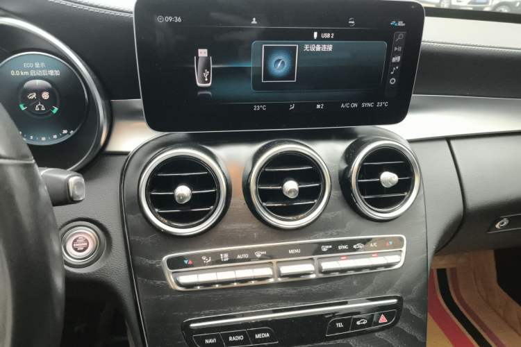 Used Mercedes-Benz C-Class 2019 Restyled C 260 L Sport Edition Audio And AC Panel