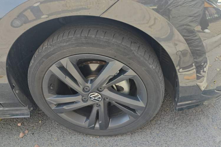 Used Volkswagen Golf 2023 280TSI DSG R-Line Lite Exterior 1