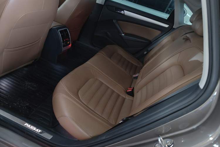 Used Volkswagen Passat 2015 1.8TSI DSG Prestige Edition
