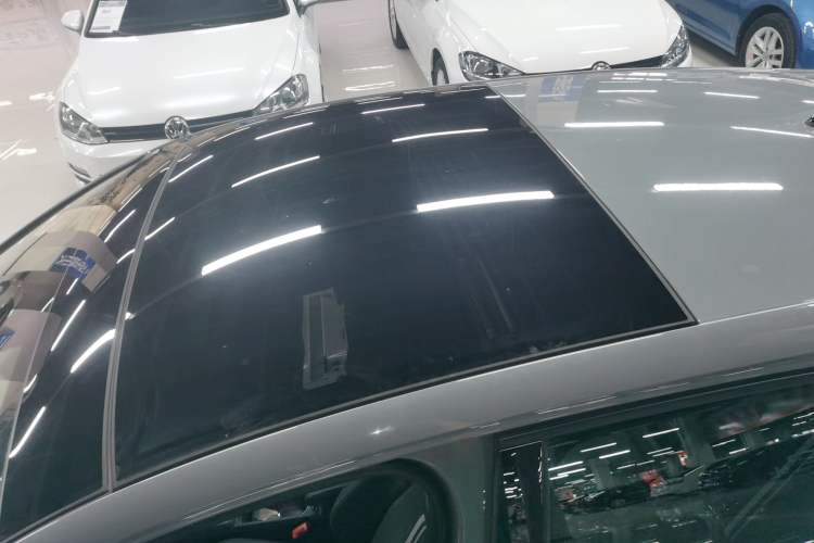 Used Volkswagen Golf 2023 280TSI DSG R-Line Lite