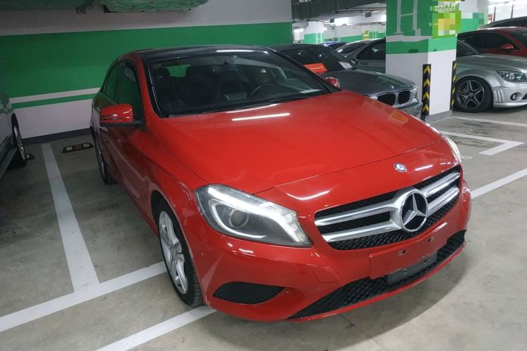 Used Mercedes-Benz A-Class 2013 A 200 Urban Edition Exterior 2