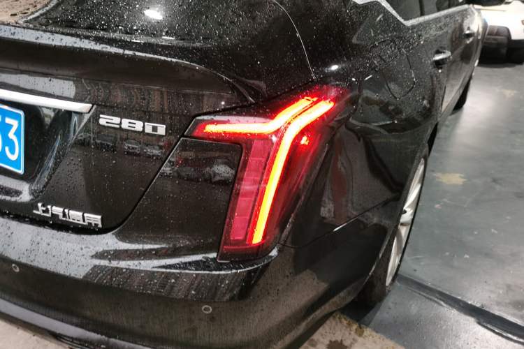 Used Cadillac CT5 2021 28T Luxury Model