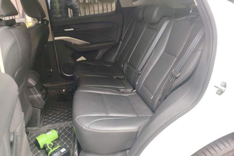 Used Wey VV6 2020 2.0T Two-Wheel Drive Smart Protection+