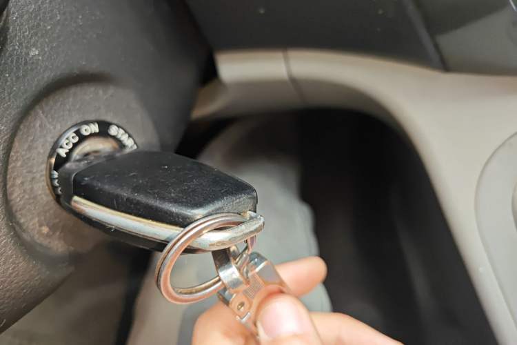 Used JAC Refine M3 2015 Maker Edition 1.6L Luxury Version