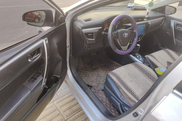 Used Toyota Corolla 2014 1.6L CVT GL-i Leather Edition