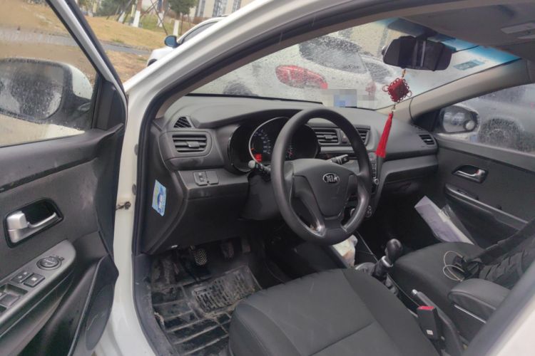 Used Kia K2 2015 Sedan 1.4L MT GLS