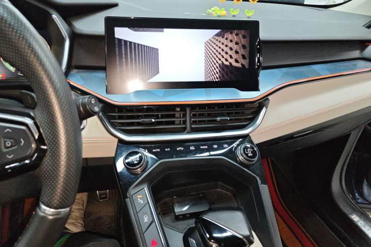 Used Lynk & Co 06 2020 1.5T YAO Halo
