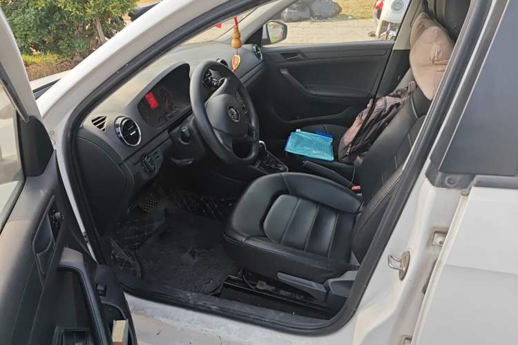 Used Volkswagen Jetta 2017 1.5L Automatic Fashion Model
