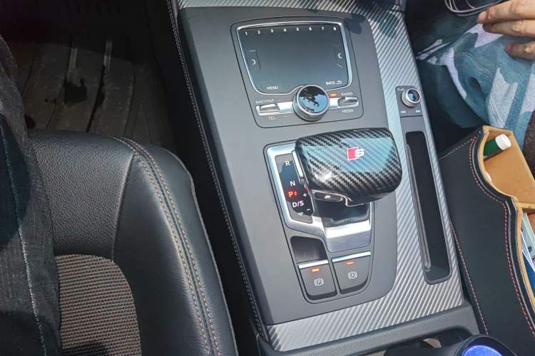 Used Audi Q5L 2018 45 TFSI Prestige Fashion Edition China VI Emission Standard
