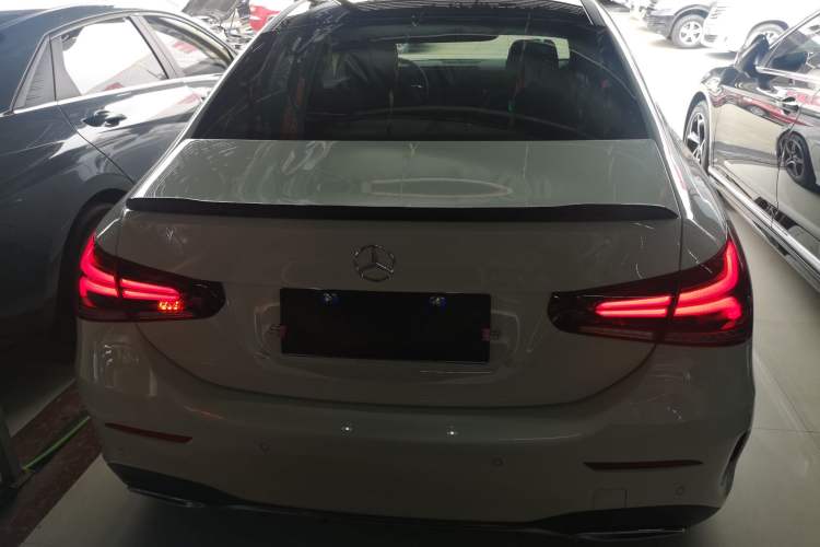 Used Mercedes-Benz A-Class 2021 A 200 L Sport Sedan Fashion Model
