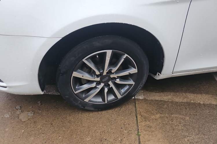 Used Geely Auto Emgrand 2020 1.5L CVT Upward Version
