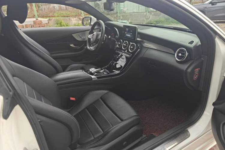 Used Mercedes-Benz C-Class 2017 C 200 Coupe

