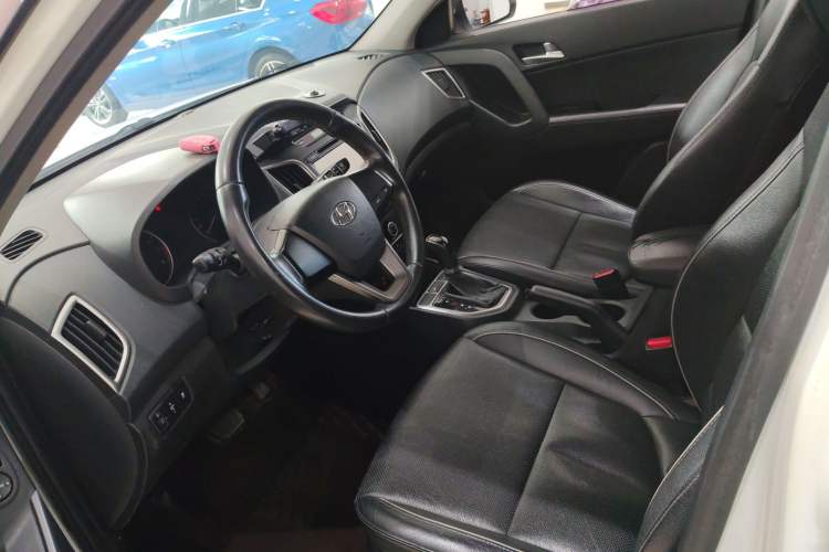 Used Hyundai ix25 2015 1.6L Automatic Two-Wheel Drive Smart GLS Trim
