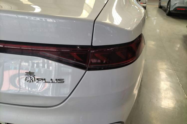 Used BYD Qin PLUS 2023 Champion Edition DM-i 55KM Superior Model Right Rear Taillight