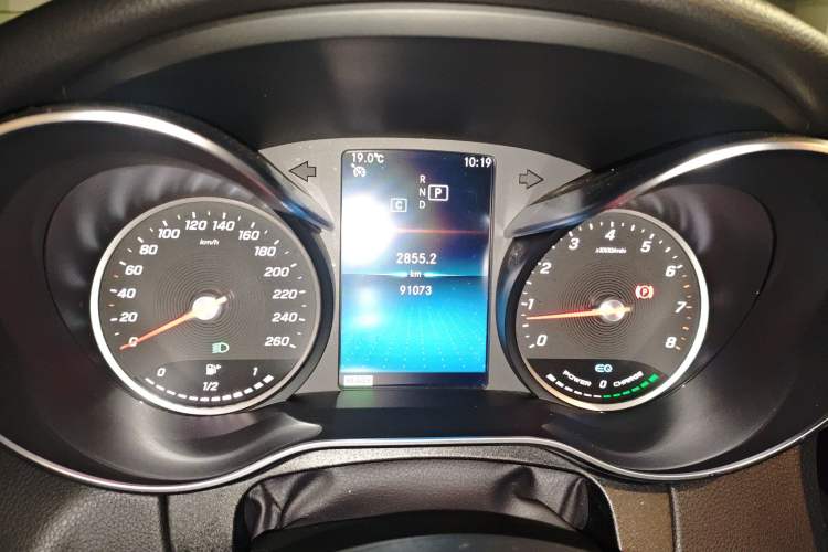 Used Mercedes-Benz C-Class 2019 C 260 Sport Edition Instrument Cluster