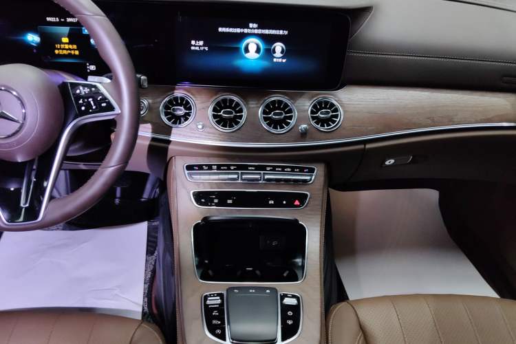 Used Mercedes-Benz E-Class 2023 Updated E 300 L Luxury Edition