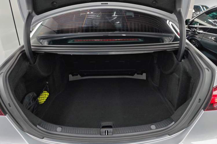 Used Mercedes-Benz E-Class 2021 Restyled E 300 L Sport Premium Edition
