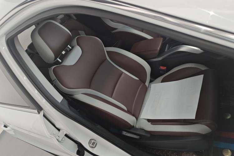 Used Geely Auto Emgrand X7 Sport 2022 1.8TD DCT Zhiya Trim Right Front Seat