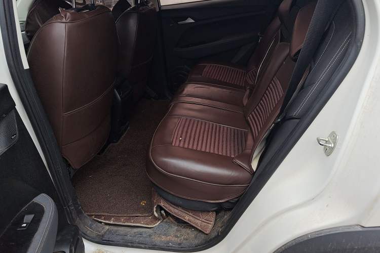 Used Baojun 530 2018 1.5T Manual Elite Version China V