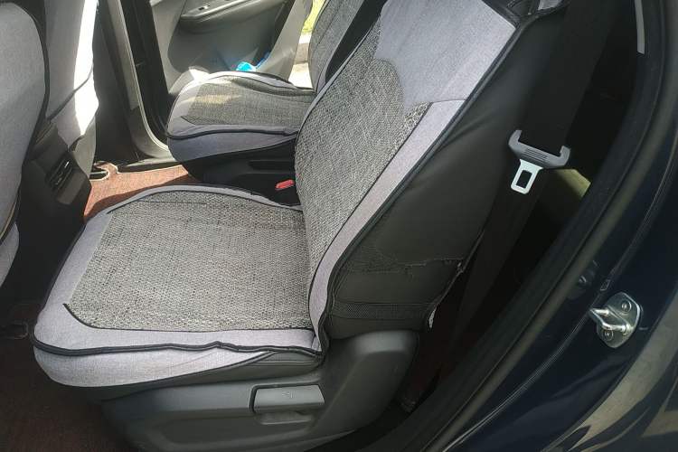 Used Wuling Jiachen 2022 1.5L Manual Comfort Edition
