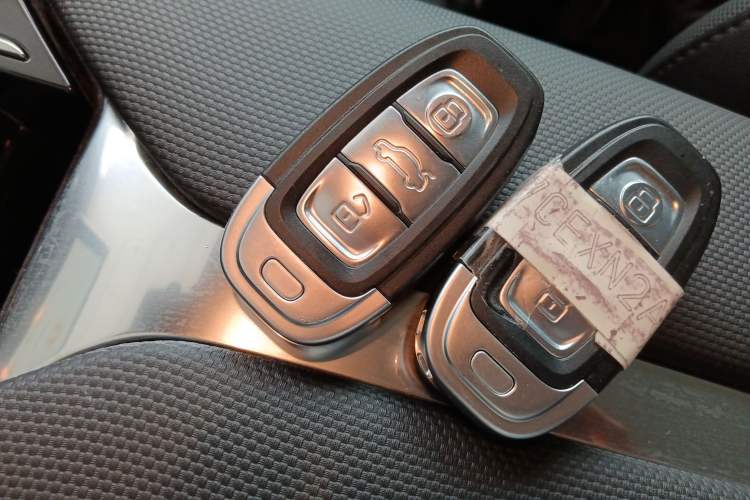 Used Hongqi E-QM5 2021 Charging Version Flagship Edition
