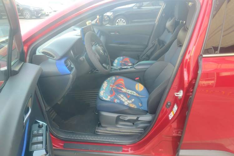 Used Toyota C-HR 2018 2.0L Luxury Edition China V Standard Left Front Seat