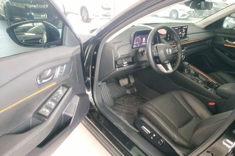 Used Honda Accord 2025 260TURBO Prestige Edition
