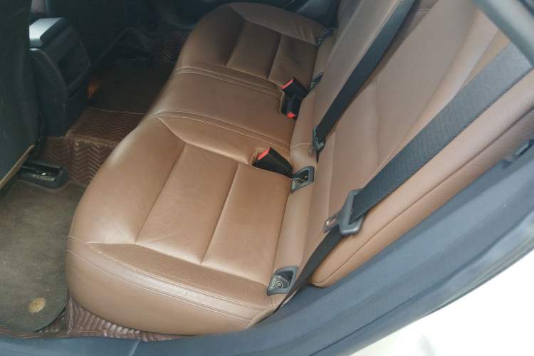 Used Mercedes-Benz CLA 2014 CLA 260 4MATIC
