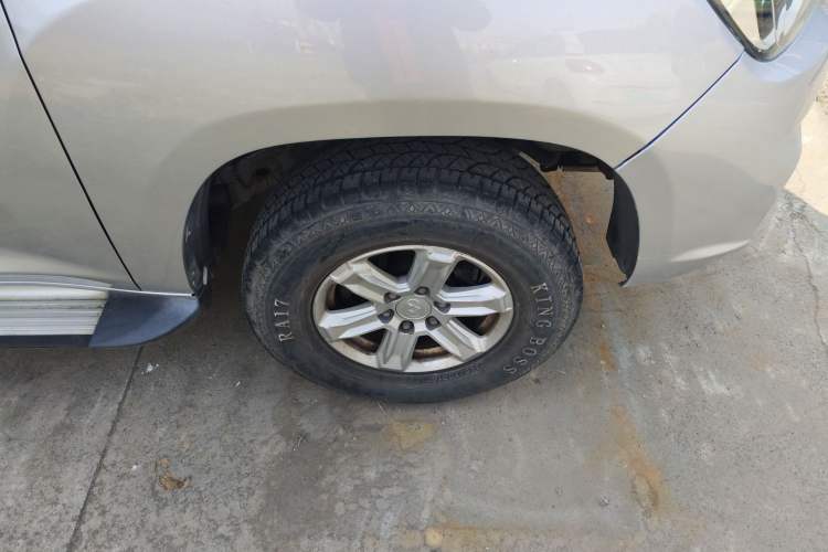 Used SAIC MAXUS T60 2017 2.8T Diesel Manual Two-Wheel Drive High-Ride Elite Long-Body Emission Standard V
