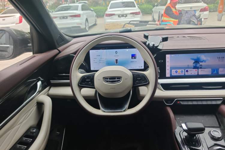 Used Geely Auto Monjaro L 2024 2.0TD High-Power Automatic Two-Wheel Drive Yunqi Version