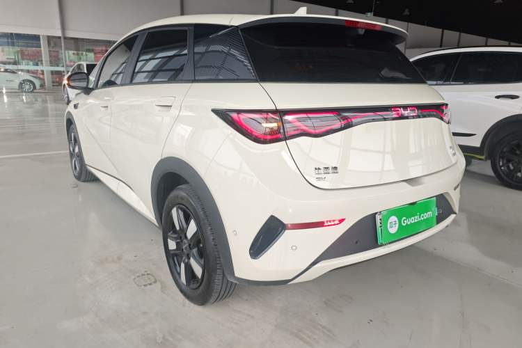 Used BYD Dolphin 2025 Intelligent Driving Version 410 km Fashion Edition
