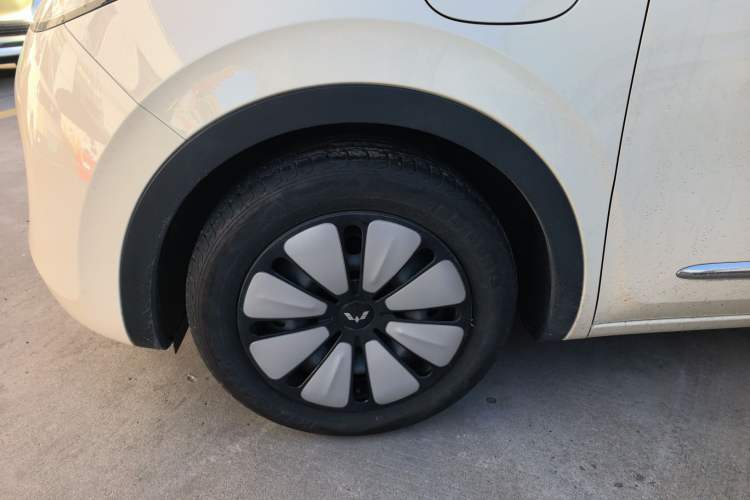 Used Wuling Bingo 2025 410 km Lingxi Deluxe Edition