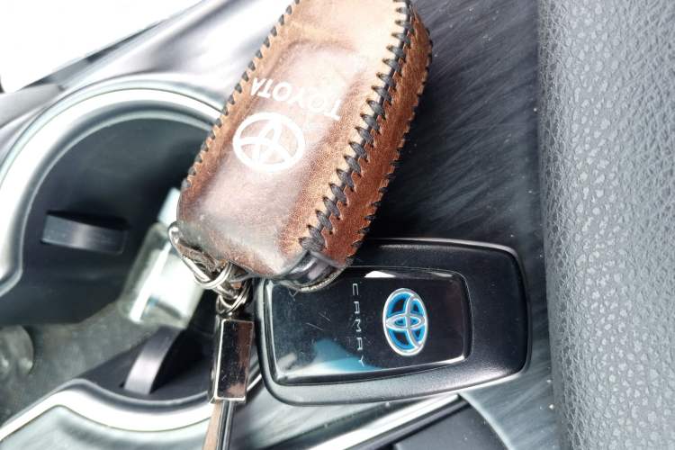 Used Toyota Camry 2021 Dual-Motor 2.5HG Luxury Edition
