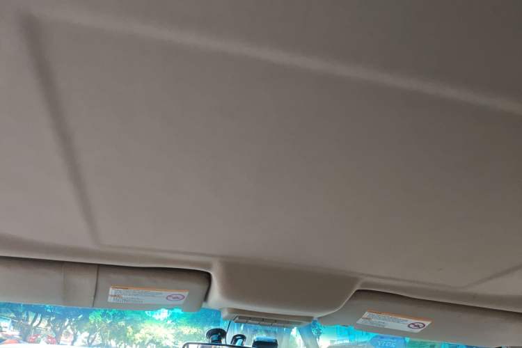 Used Buick GL8 2011 2.4L CT Comfort Edition
