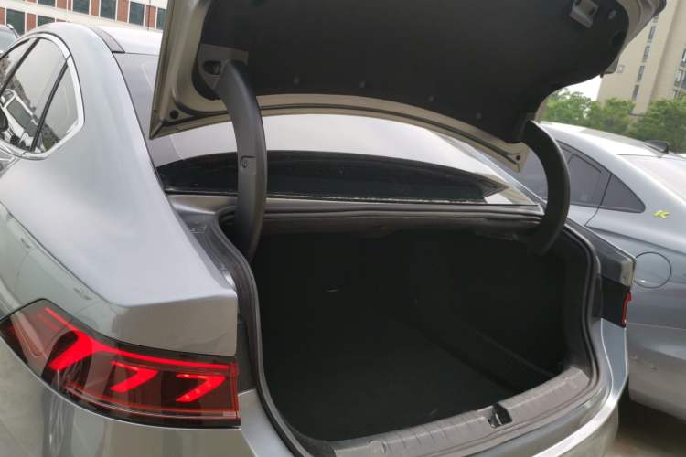 Used BYD Qin PLUS 2021 DM-i 55KM Flagship Model
