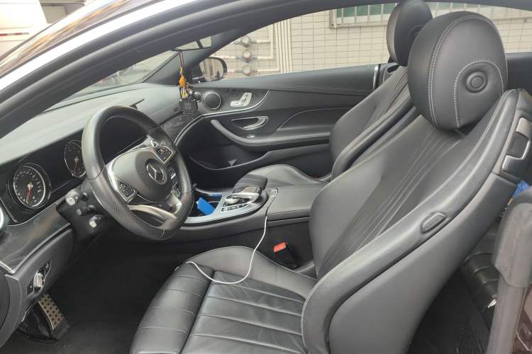 Used Mercedes-Benz E-Class 2017 E 200 4MATIC Coupe