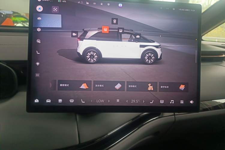 Used Zeekr MIX 2025 Long-Range Intelligent Driving Edition
