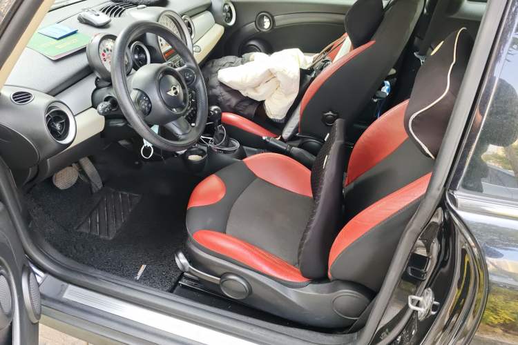 Used MINI 2012 1.6L COOPER Baker Street