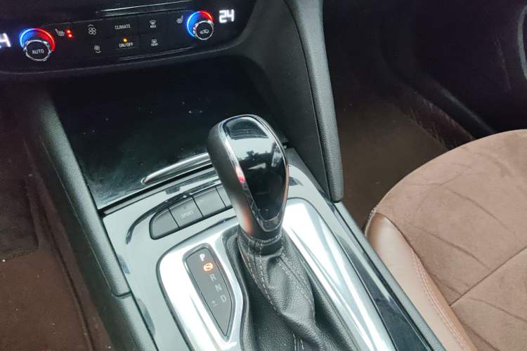 Used Buick Regal 2019 20T Elite Version China V Standard