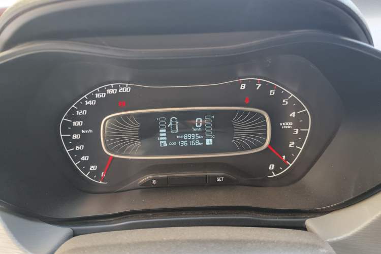 Used Baojun 510 2017 1.5L manual Comfort trim