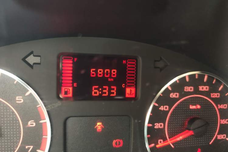 Used Wuling Hongguang V 2022 1.5L Jingqu Edition Electric-Assist LAR