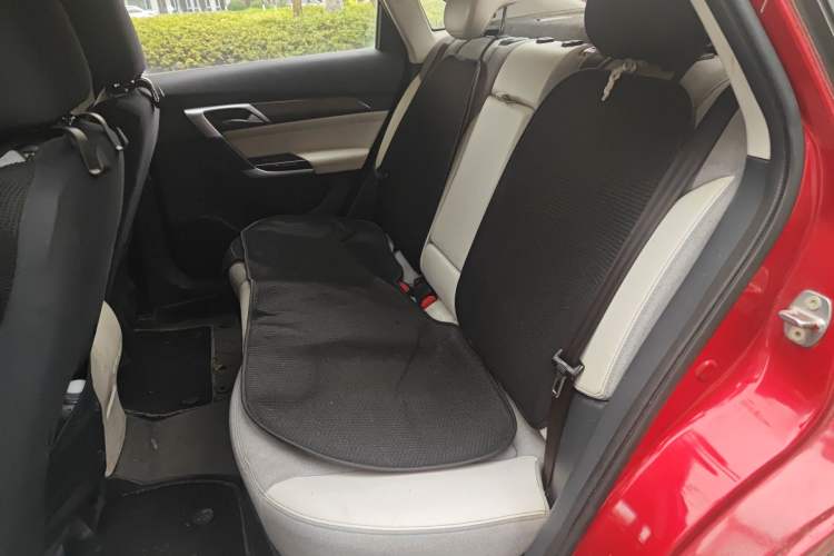 Used BAIC Beijing EU5 2018 R500 Smart Wind Edition